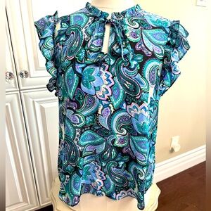 Lucky & Coco Women's Size Large Flutter Sleeve V-Neck w/Ties Blue Paisley Blouse
